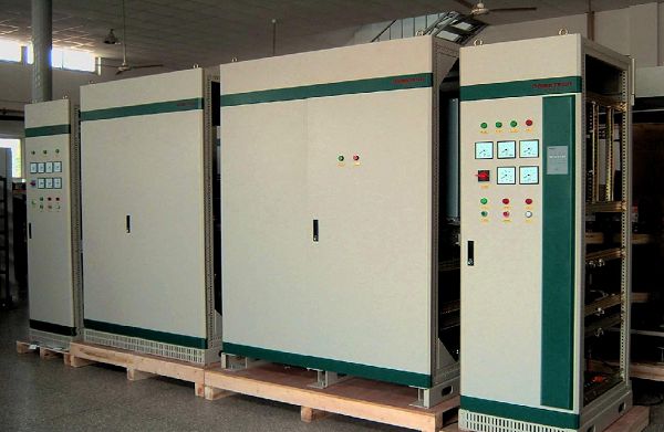 上海長興7臺630KVA岸電電源產品.jpg 上海長興7臺630KVA岸電電源產品.jpg